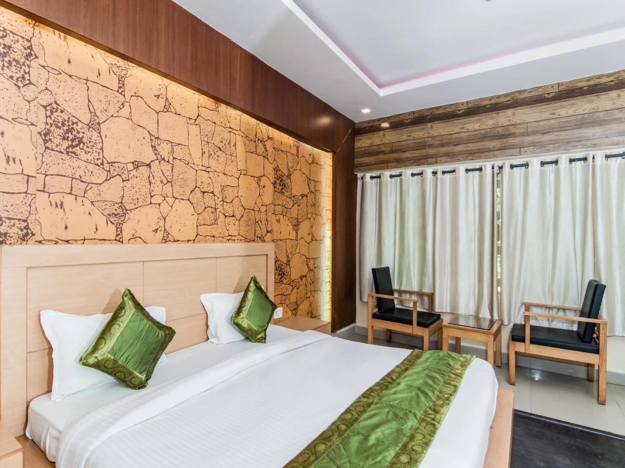 Hotel Citi Club Kanpur Esterno foto