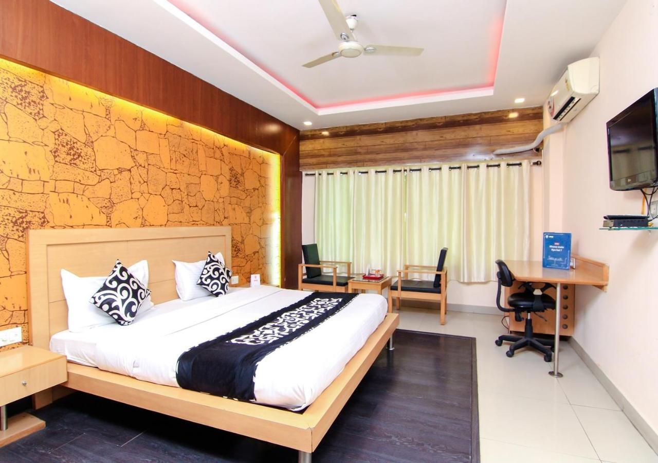 Hotel Citi Club Kanpur Esterno foto