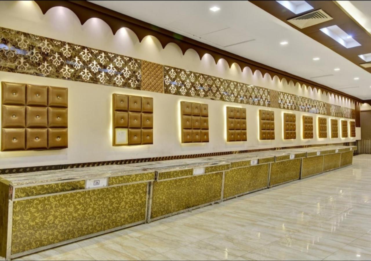 Hotel Citi Club Kanpur Esterno foto